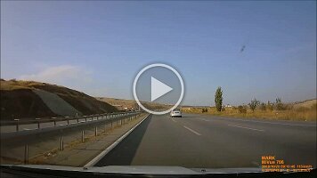 FILE181020-090900F Drive shaft on the road