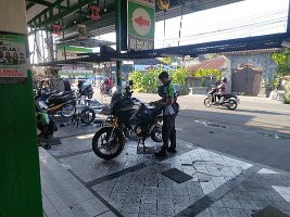 2025-04-08-08-16-00-004