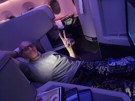 2025-04-15-00-15-41-964