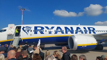 2025-09-28-12-52-57-393